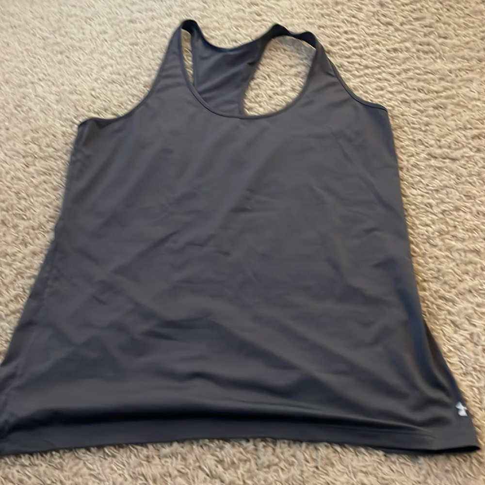 Under Armour women’s grey tank top
